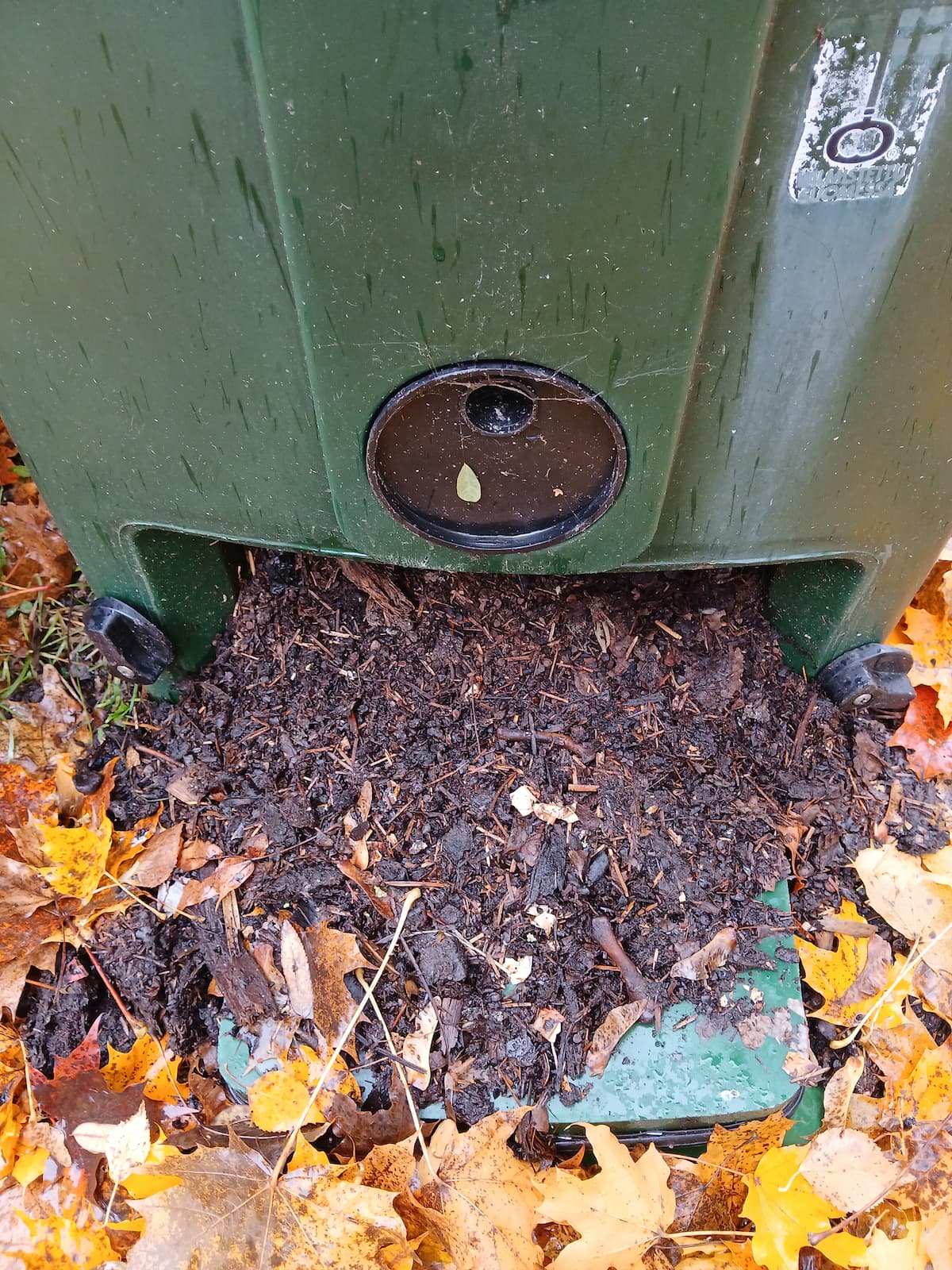 Helpompaa kompostointia arjen keskellä